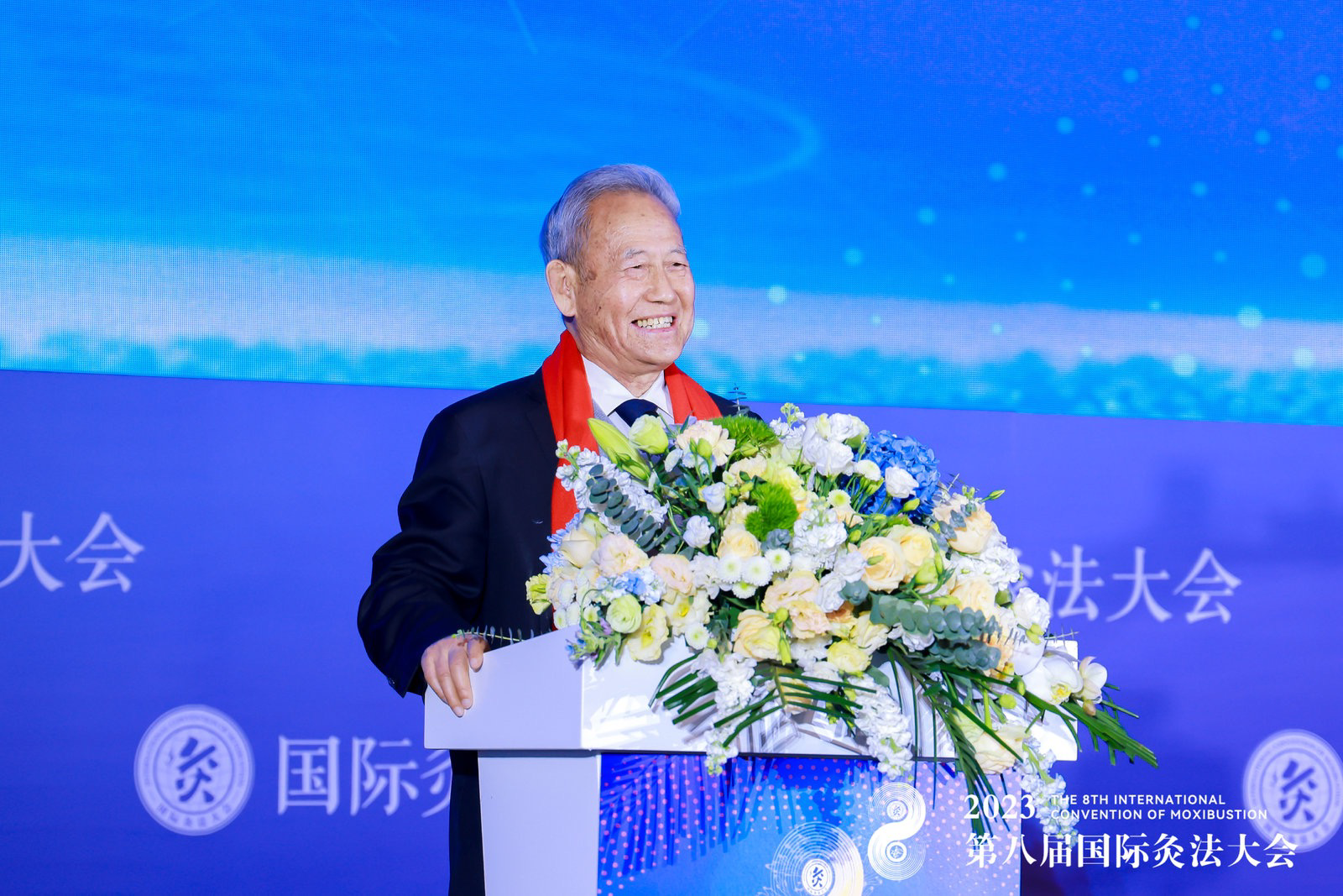 2023第八屆國(guó)際灸法大會(huì)盛大召開，益百分天天艾以科技賦能傳統(tǒng)艾灸